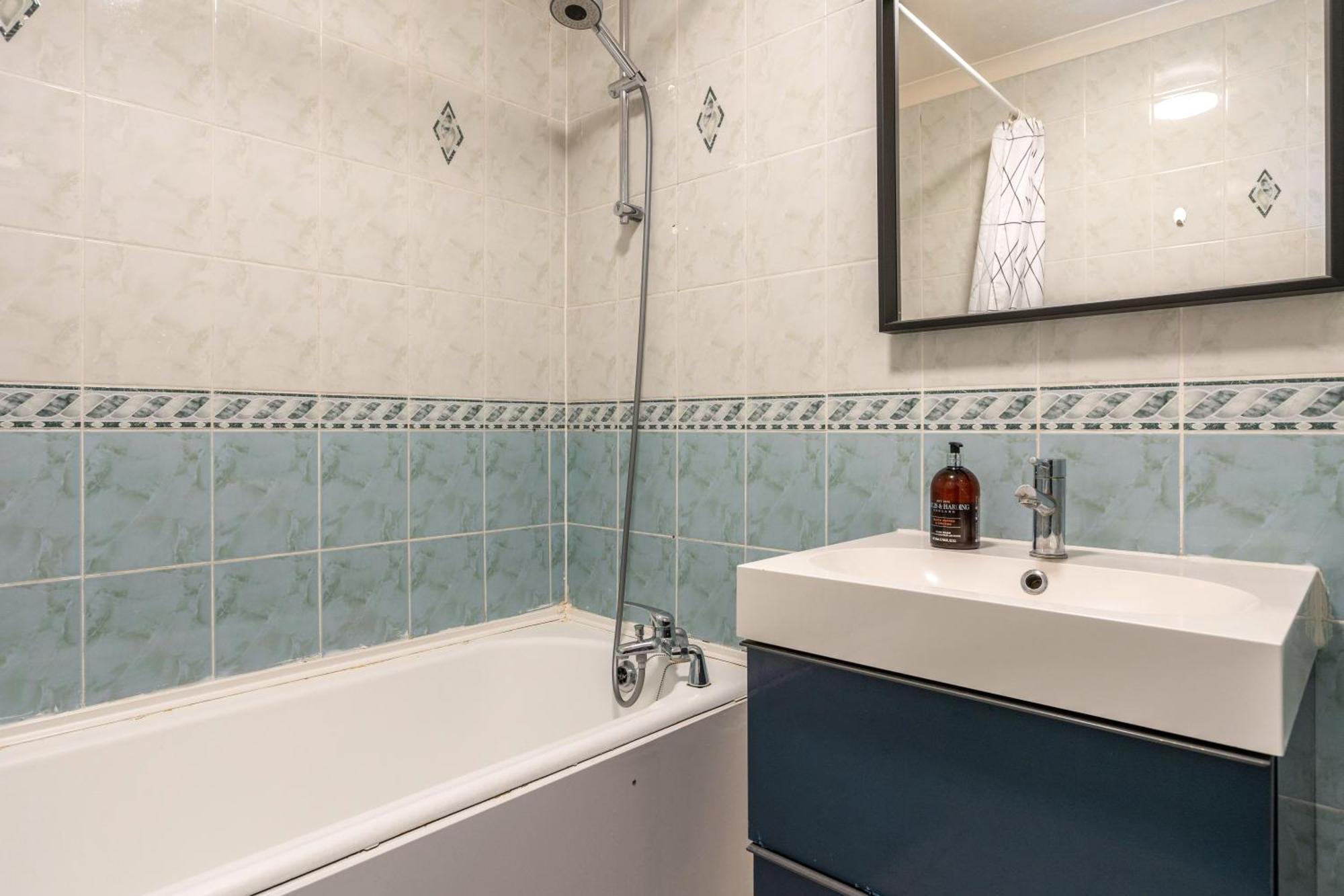City View Apartments - Bow Londyn Zewnętrze zdjęcie